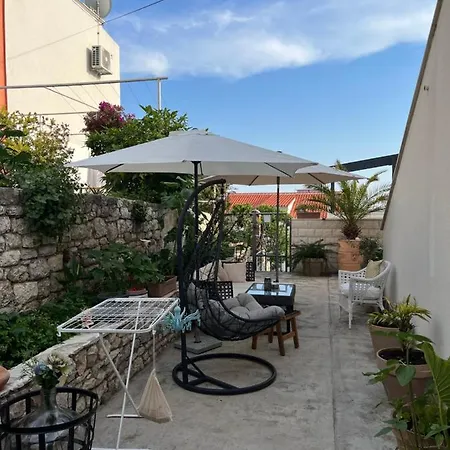 Apartments Jakov And Antonia Hvar Town Exterior photo