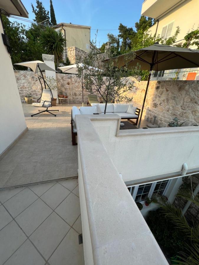 Jakov And Antonia Apartment