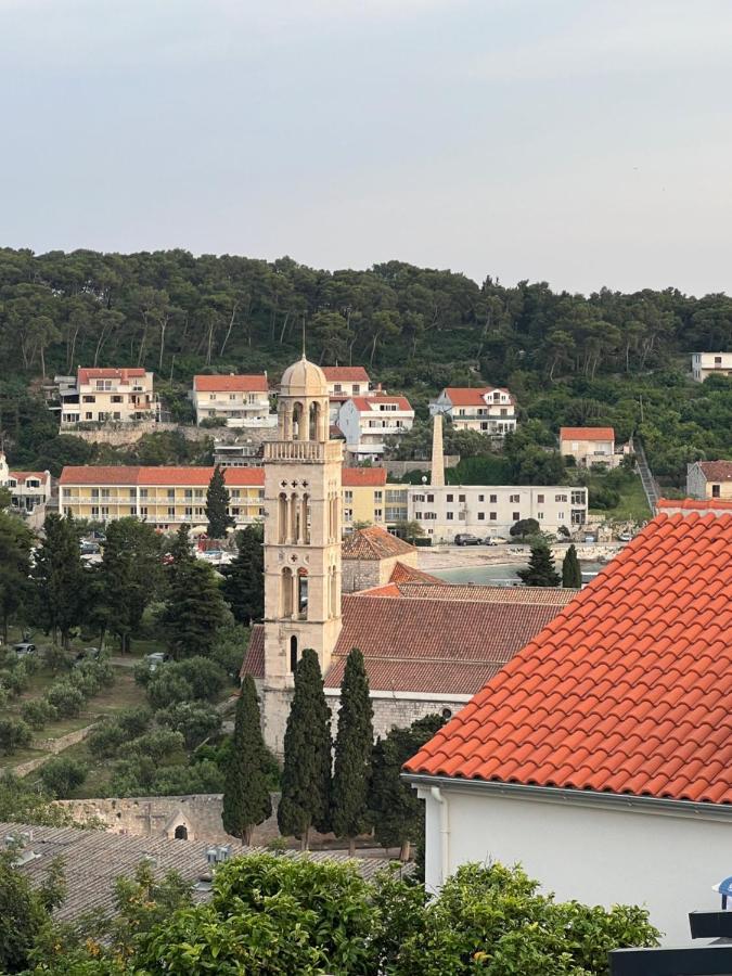 Apartment Jakov And Antonia Hvar Town